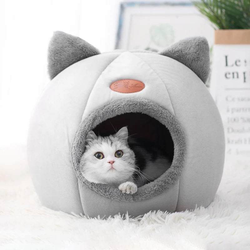  Winter Cozy Cat Bed